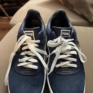 PUMA Men's Dark Blue Sneakers